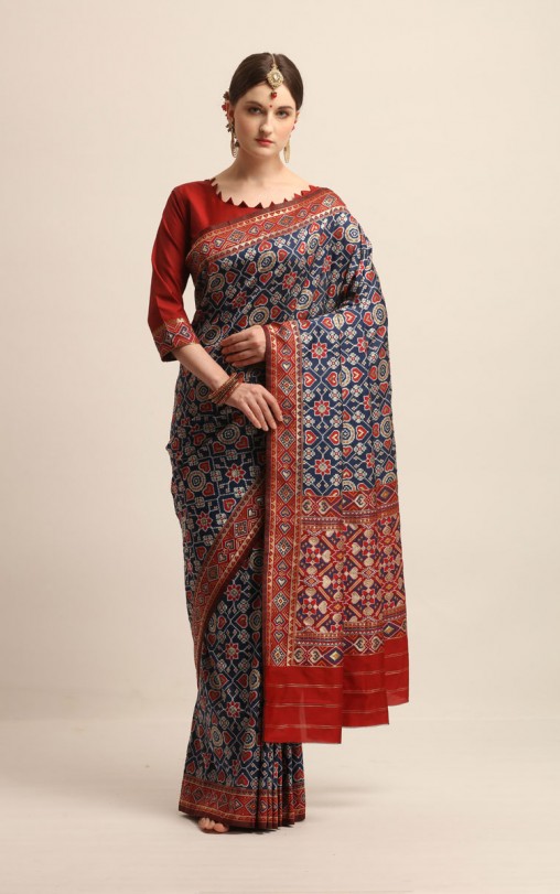 Kapaaha Heritage Patola Saree Maroon And Navy 